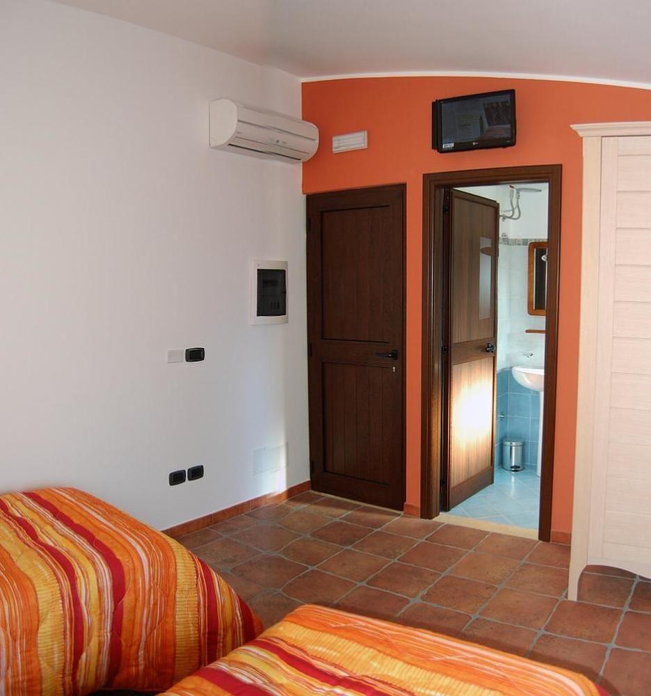 Agriturismo Parra Santa Lucia del Mela エクステリア 写真