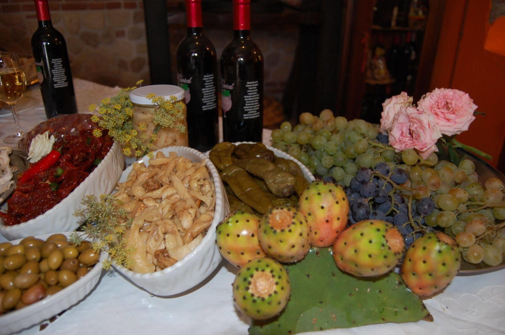 Agriturismo Parra Santa Lucia del Mela エクステリア 写真